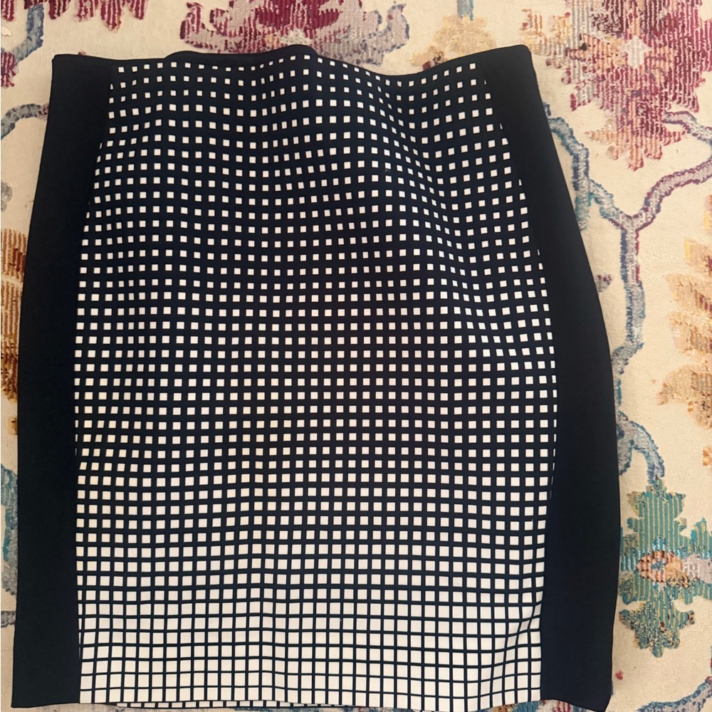 White House Black Market Monochrome Grid Pencil Skirt